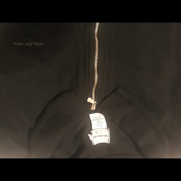 Calvin Klein shirt - Picture 2 of 2